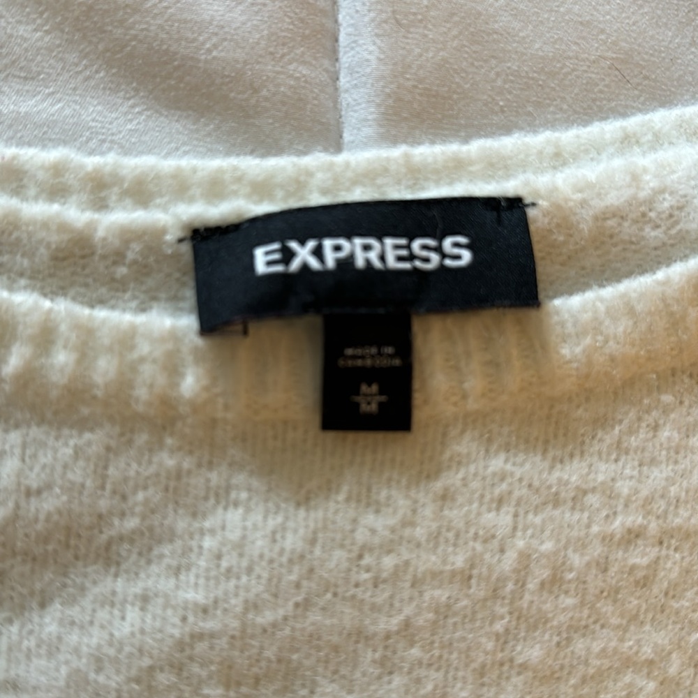 Express - Picture 2 of 2